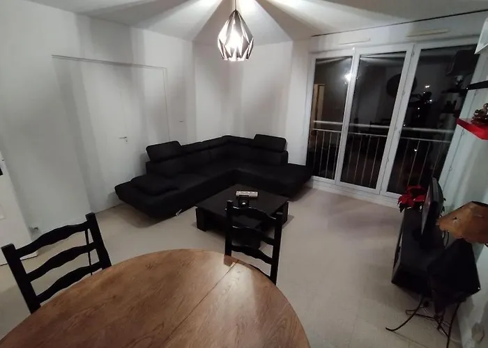 Apartment Courbaril A *